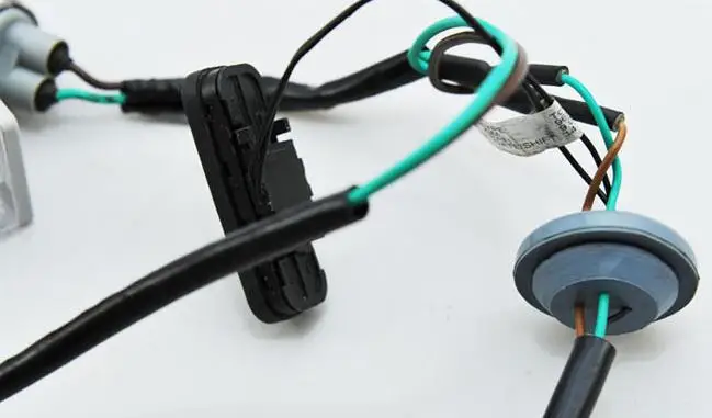 Высокое качество Оригинальное Освещение номерного знака с кнопкой переключения