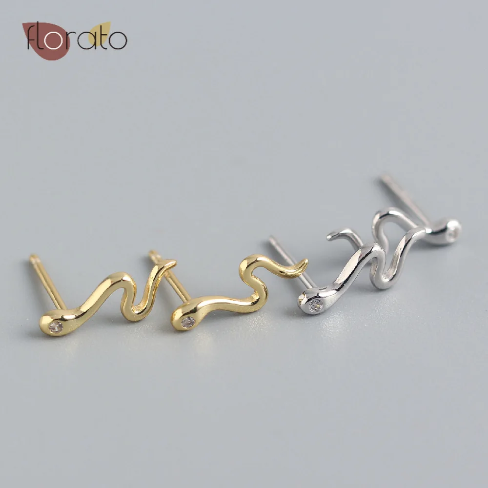 Женские серьги-гвоздики из серебра 925 пробы с гладкой змеей/бабочкой | Украшения и