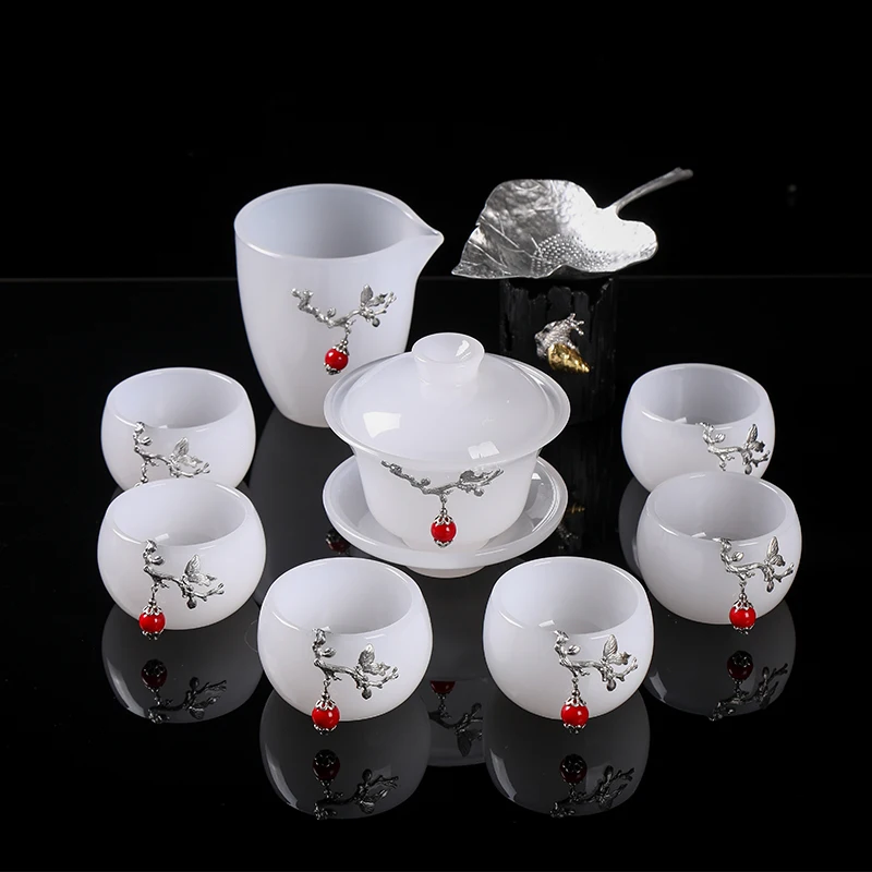 

White Jade Porcelain Kung Fu Gaiwan Teacup Ceramic Master Cup Chinese Traditions Tea Bowl Creative Tin Plum Flower Teaware Gifts