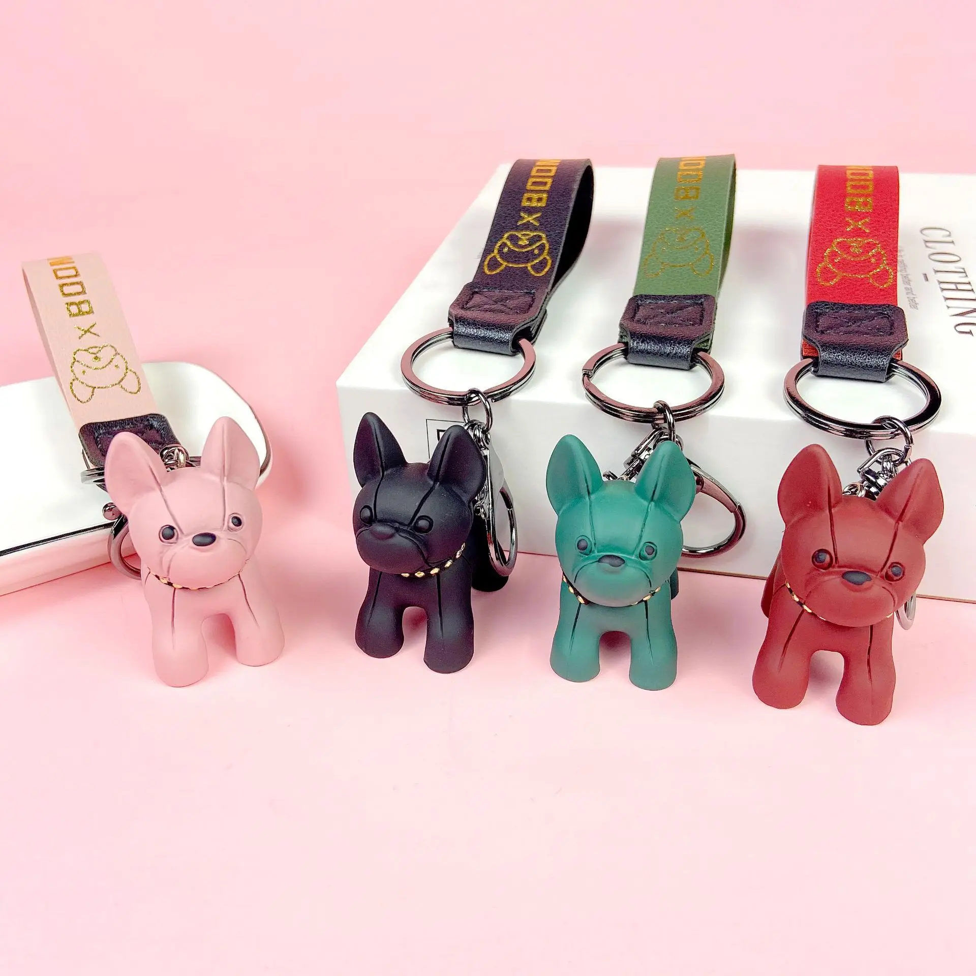 

Creative Cartoon Method Dog Keychain Korea Cute Bulgar Dog Headphones Set Couple Backpack Bag Pendant Car Key Hanging