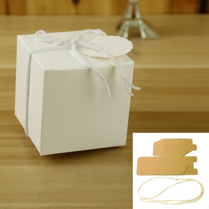 

50PCS Kraft Paper Square Gift Boxes Candy Cake Cookie Party Wedding Tag Ropes