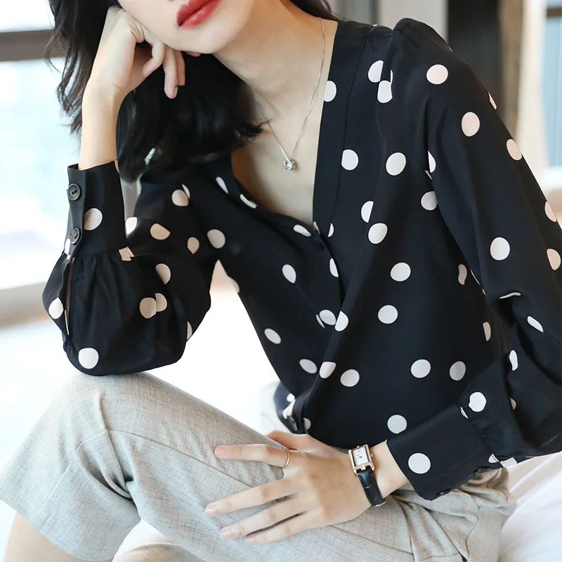 

new style summer women's fashion loose causal v neck polka dot 100% silk shirt tops