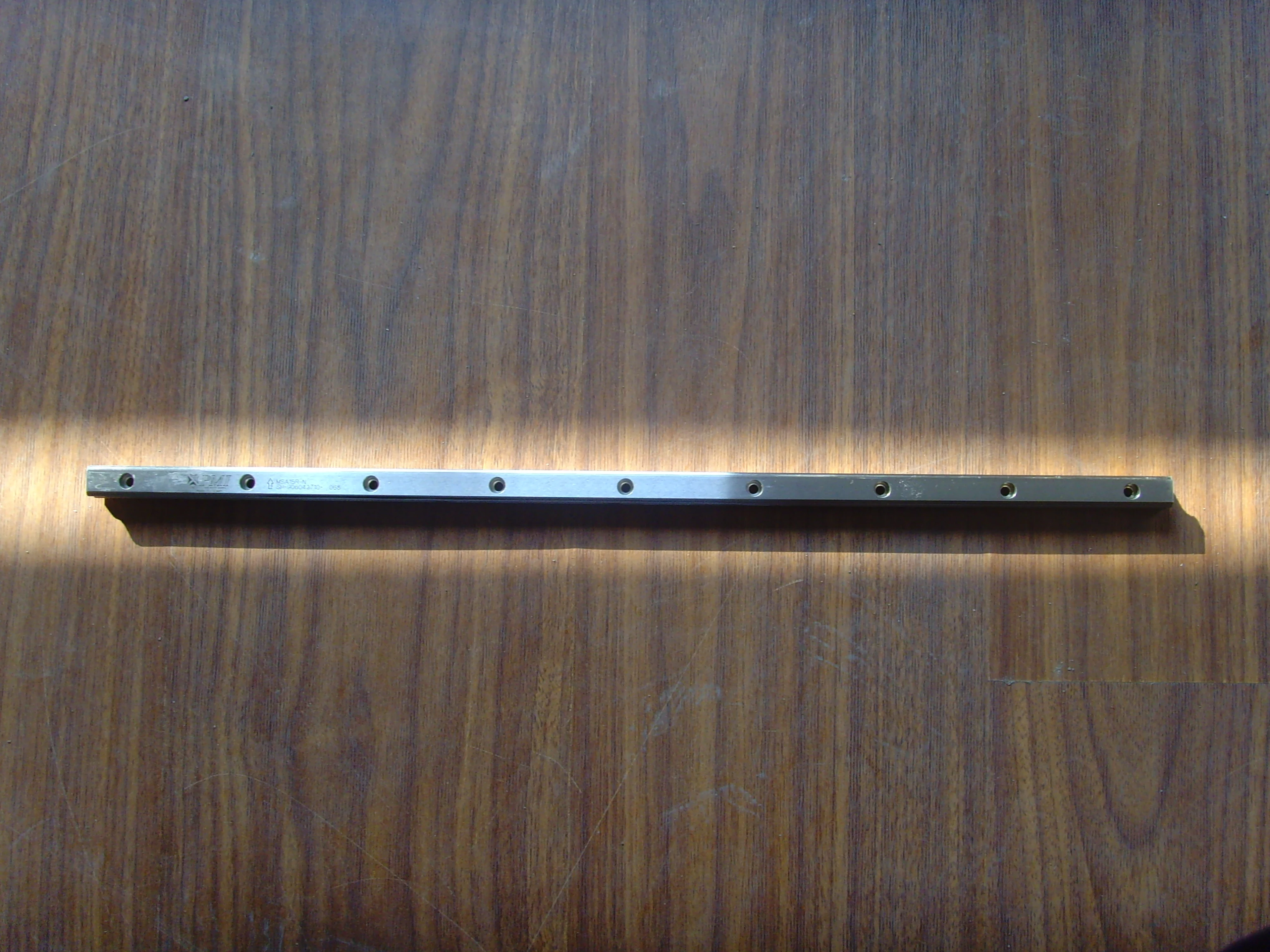 100% Оригинальный линейный направляющий рельс производства Тайвань с