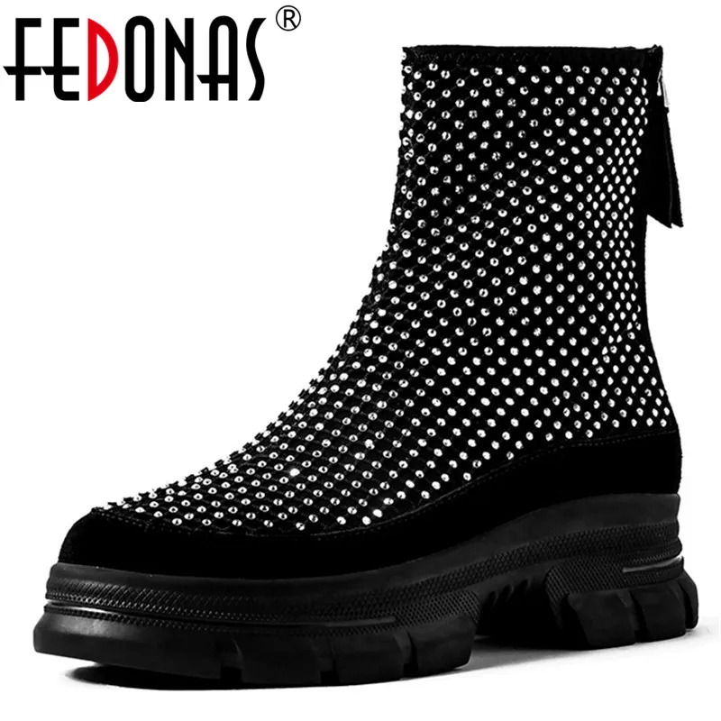 Женские замшевые ботинки FEDONAS черные кроссовки на плоской платформе со стразами