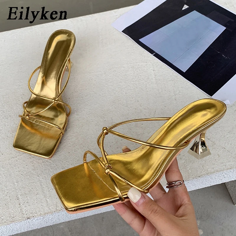 

Eilyken 2022 New Summer Gold Women Slipper Low Heel Slides Female Peep Toe Square Heel Sandal Vacation Flip Flops mujer Shoes