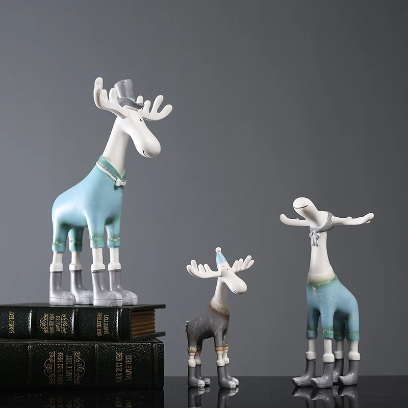 

Nordic Family of Three Cute Deer Decoration Modern Minimalist Living Room TV Wine Cabinet Home European Decoration Wedding Gifts
