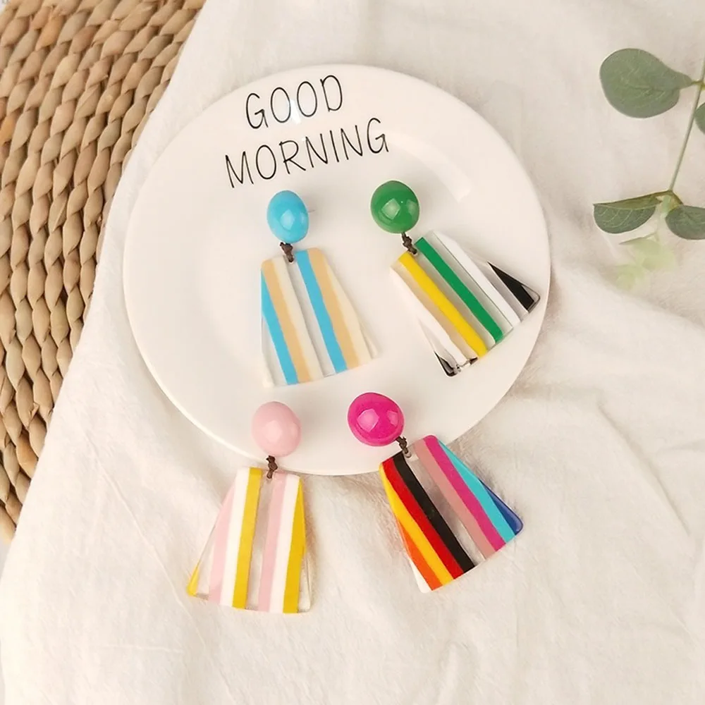 Модные Акриловые серьги в форме капли для женщин геометрические красочные