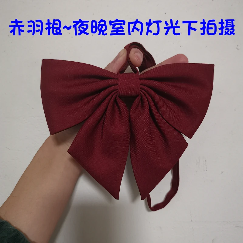 Красный галстук-бабочка JK