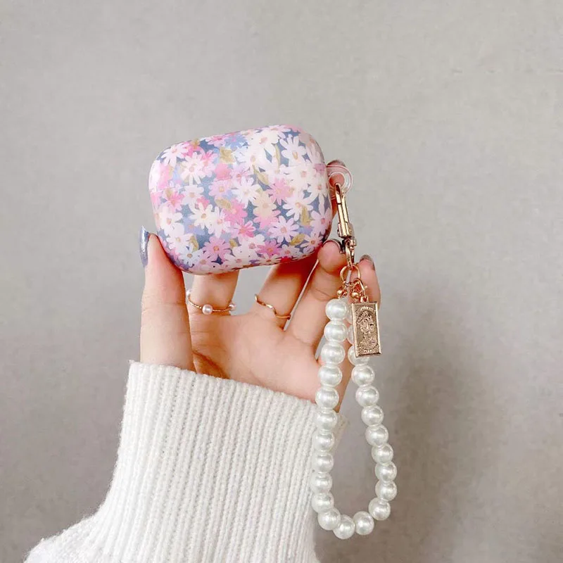 Чехол-накладка для Apple Airpods 1 2 с жемчужным браслетом и цепочкой принтом мечты