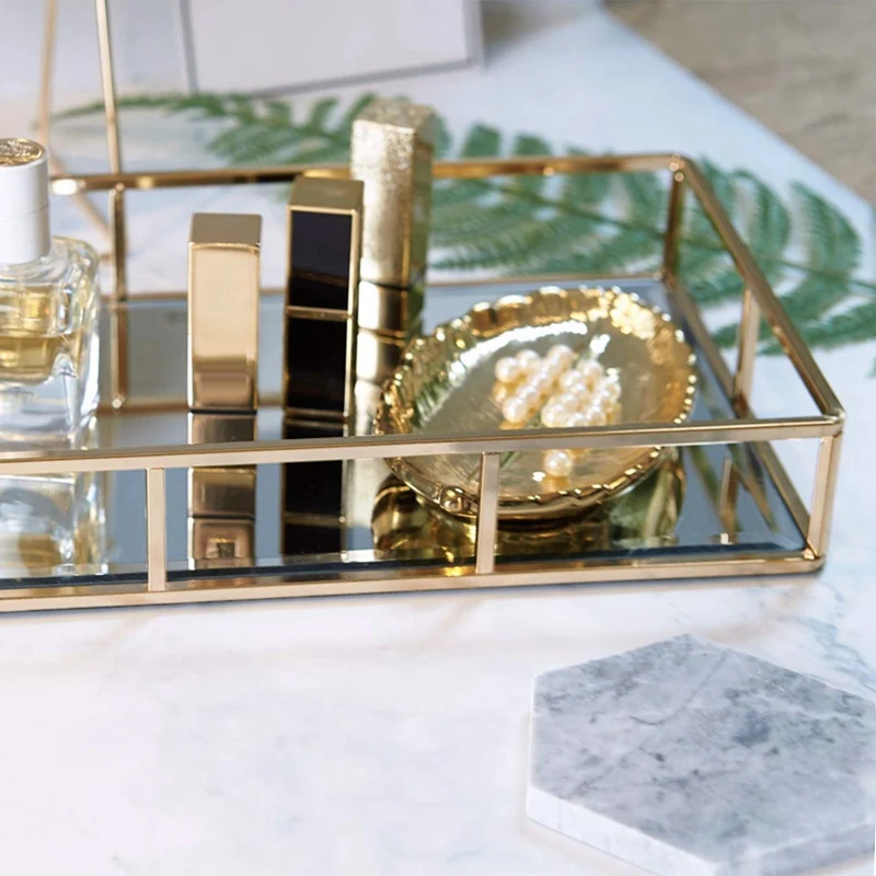 

Golden Dresser Bathroom Sink Bedroom Perfume Jewelry Necklace Earrings Candle Beverage Metal Mirror Tray