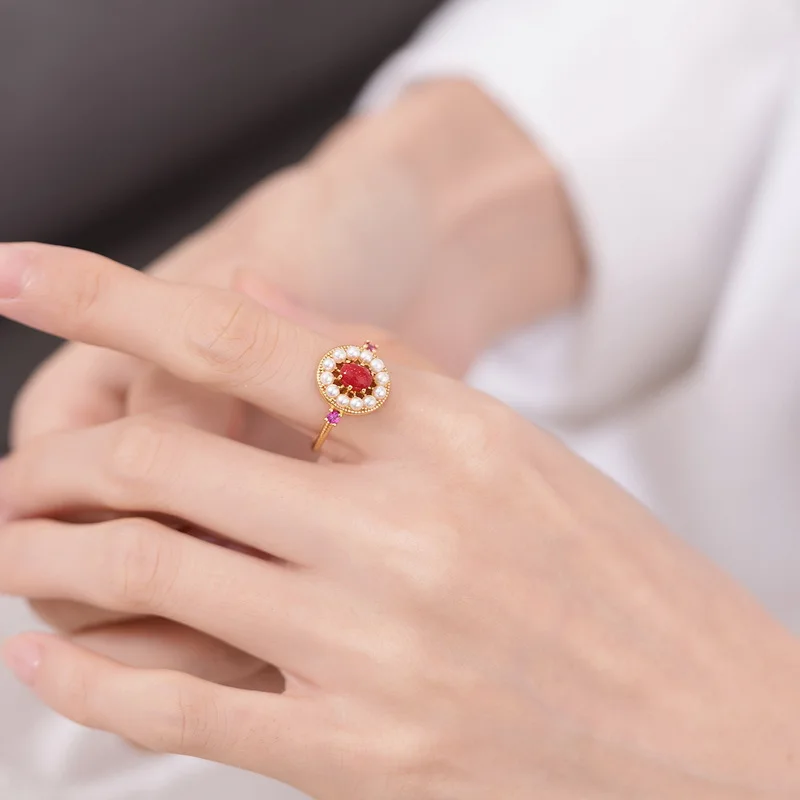 

Korean style classical light luxury palace synthetic red agate shell beads flower ring S925 silver plated 9K gold ring 210308-13