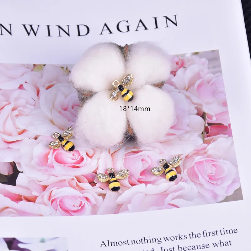 

MRHUANG 10pcs Lovely Rhinetone bee Charms Alloy Pendant fit for bracelet DIY Fashion Jewelry Accessories