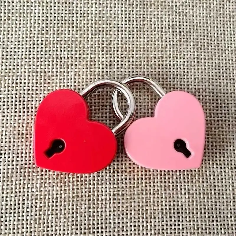 Красный Висячий замок на День святого Валентина винтажный персонализированный