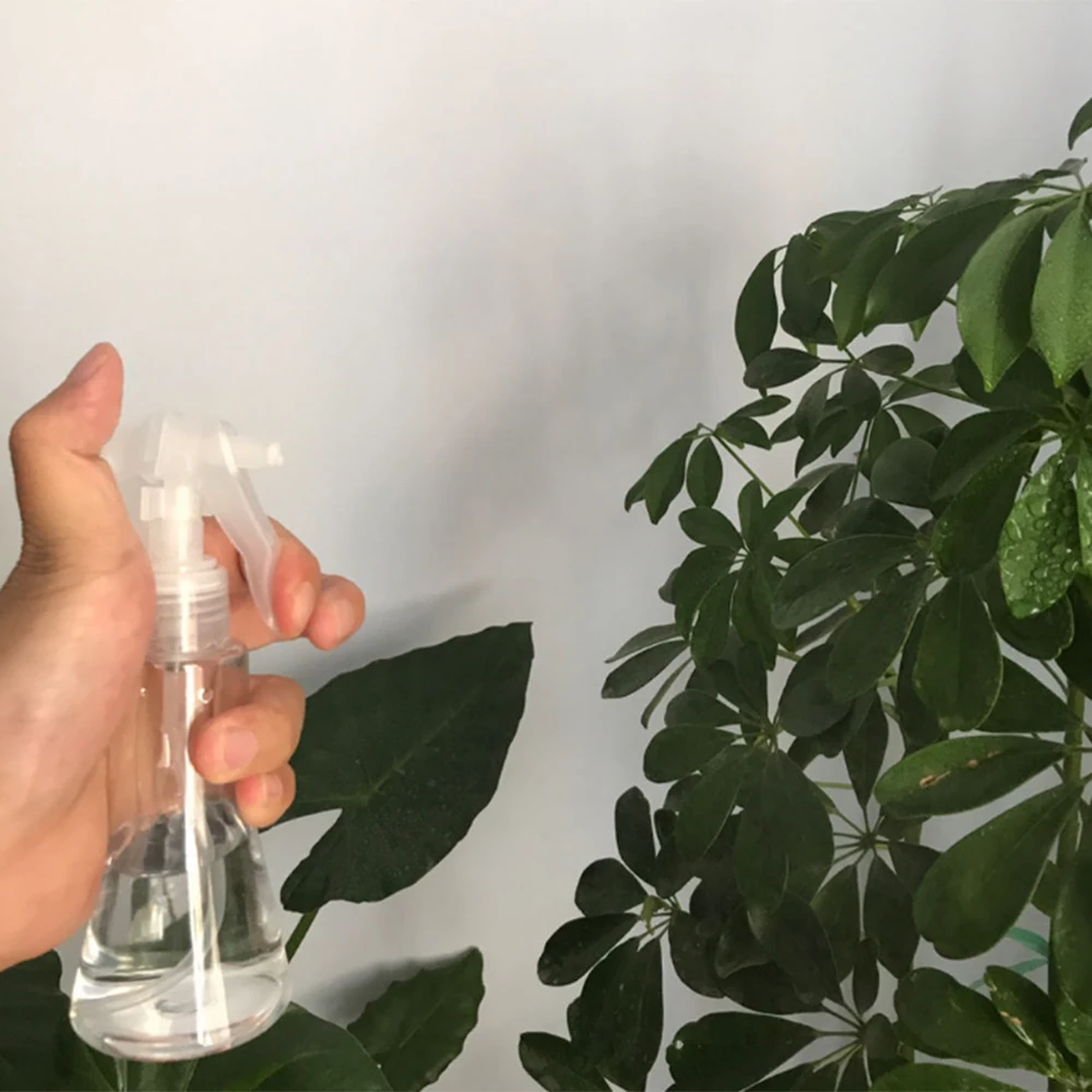 

150ML Plastic Spray Bottle Transparent Makeup Moisture Atomizer Pot Fine Mist Sprayer Bottles Hair Hairdressing Tools