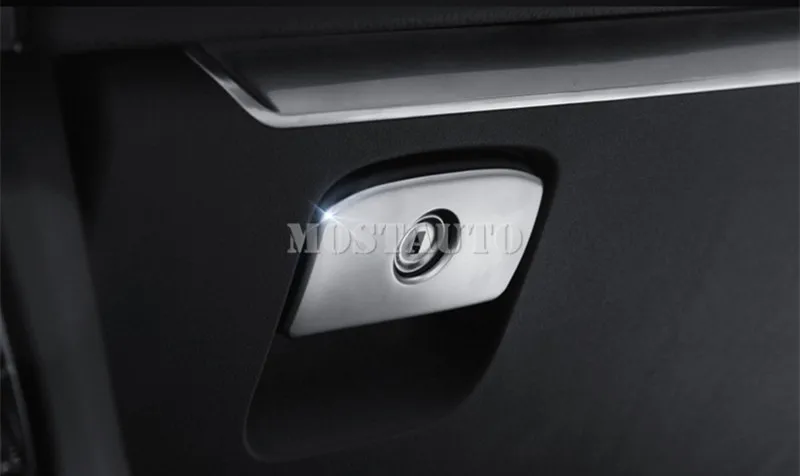 

Jaguar F-Pace Jaguar XF X761 2016-2021 1