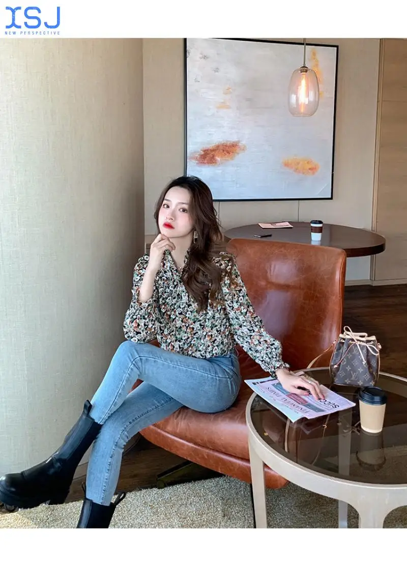 

Early Autumn Dress New Floral Shirt Women's Light Familiarity Niche Lace-Up Blouse Stand-Up Collar Long-Sleeved Chiffon Shirt