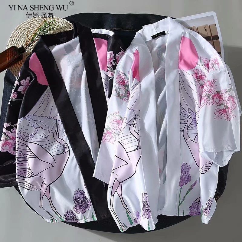 

Cardigan Harajuku Loose Kimono Blouses Feminino Outerwear Shirts Women Man Coats Yukata Print Japanese Kimonos Cartoon Character