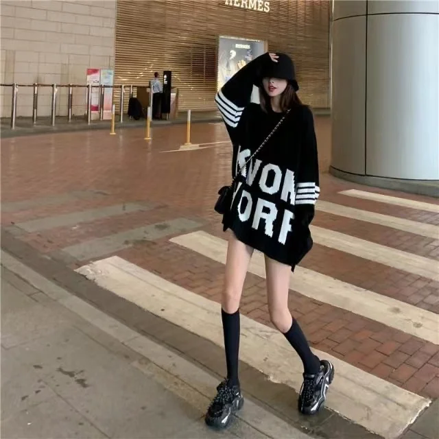 

Autumn and Winter Trend Ladies Cartoon O-neck Casual Pure Color Elegant Fashion Sweater