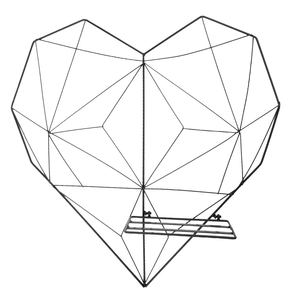 Металлическая сетка с сердечками для украшения комнаты сделай сам фото