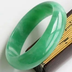 

Zheru Jewelry Natural Burmese Emerald Green 54-62mm Bracelet Elegant Princess Jewelry Best Gift