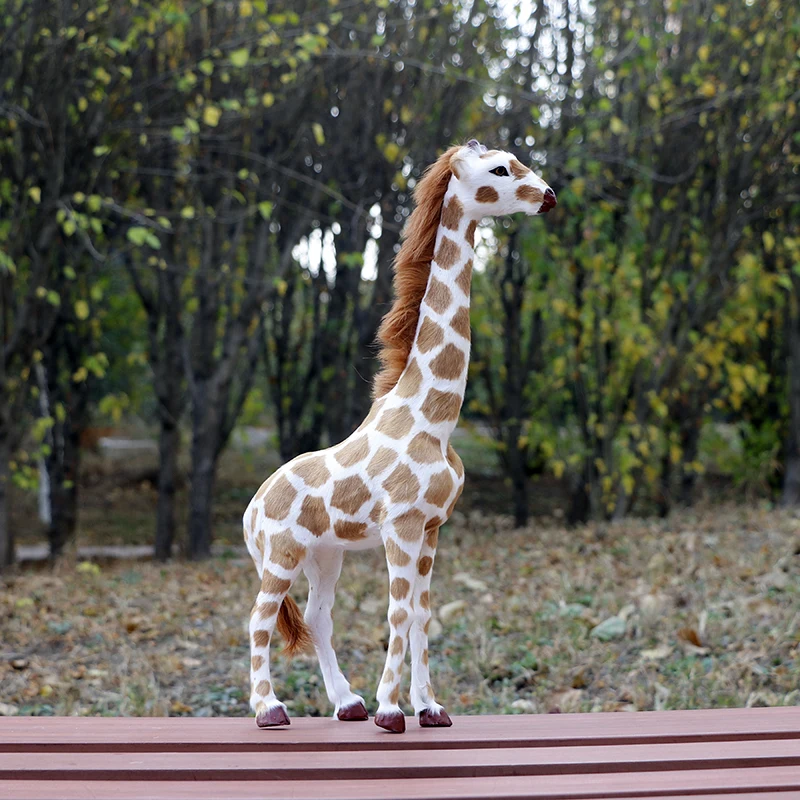 Lifelike Giraffe Realistic Animal Figurines Miniatures Statue Home Outdoor Garden Decoration Kids Toy Gift Craft Ornaments