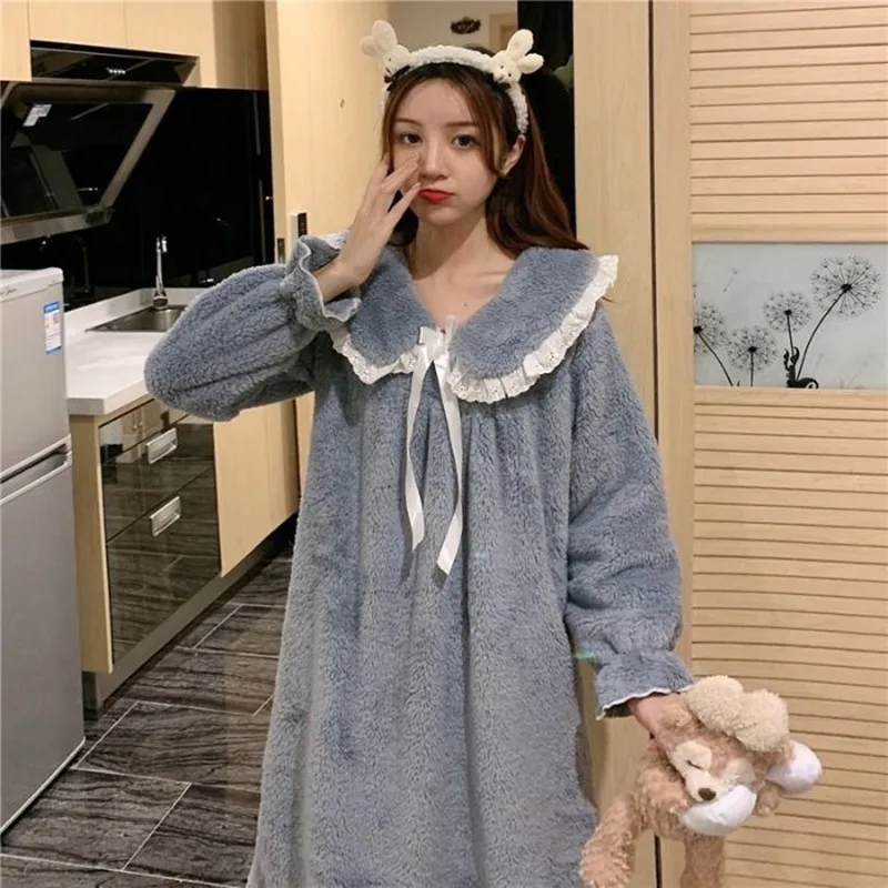 Nightdress Female Winter Coral Velvet Long Sweet Student Thickened Plus Size Pajamas Home Clothes  Women Nightgown