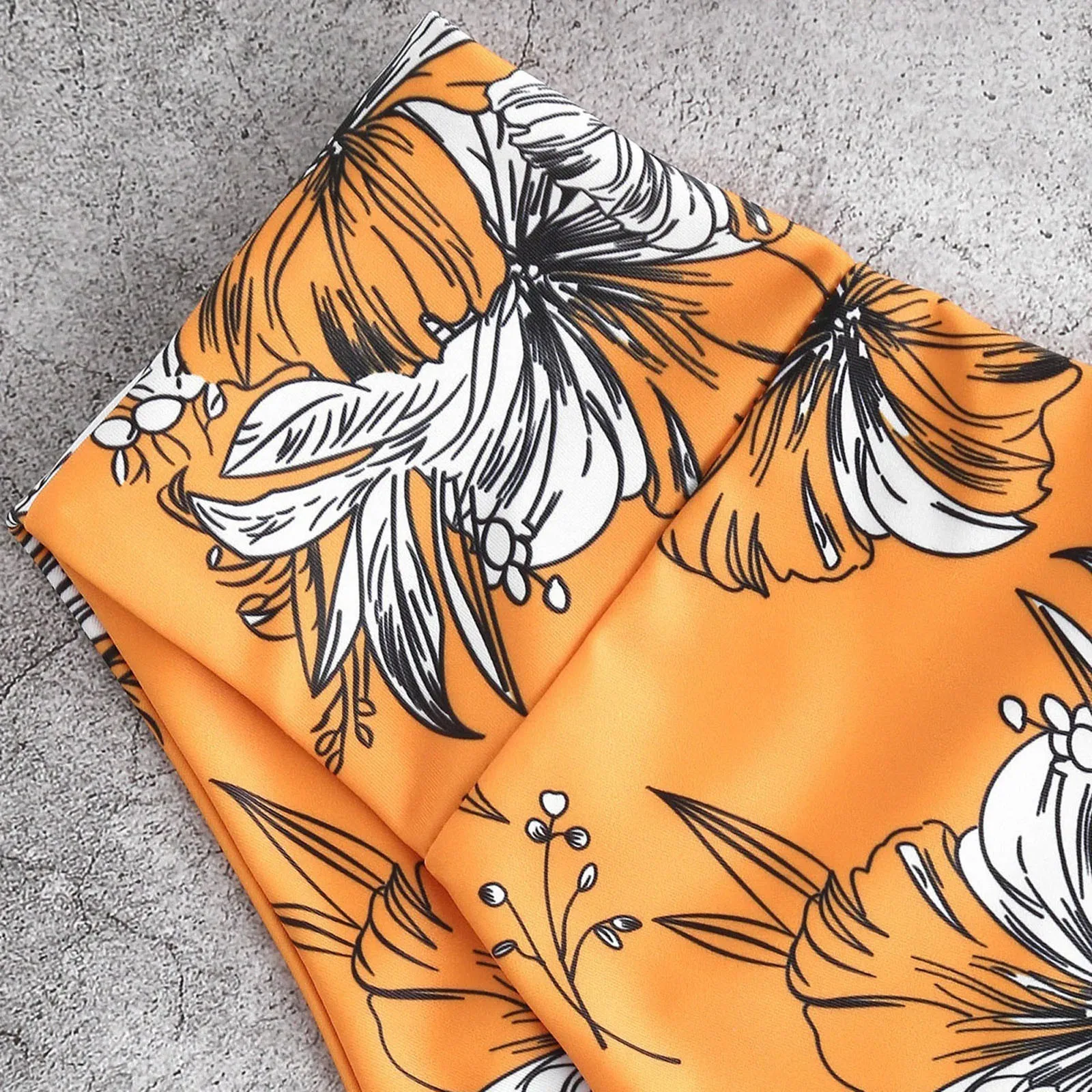 Сексуальное бикини с высокой талией 2021 купальник лямкой на шее женский Женский