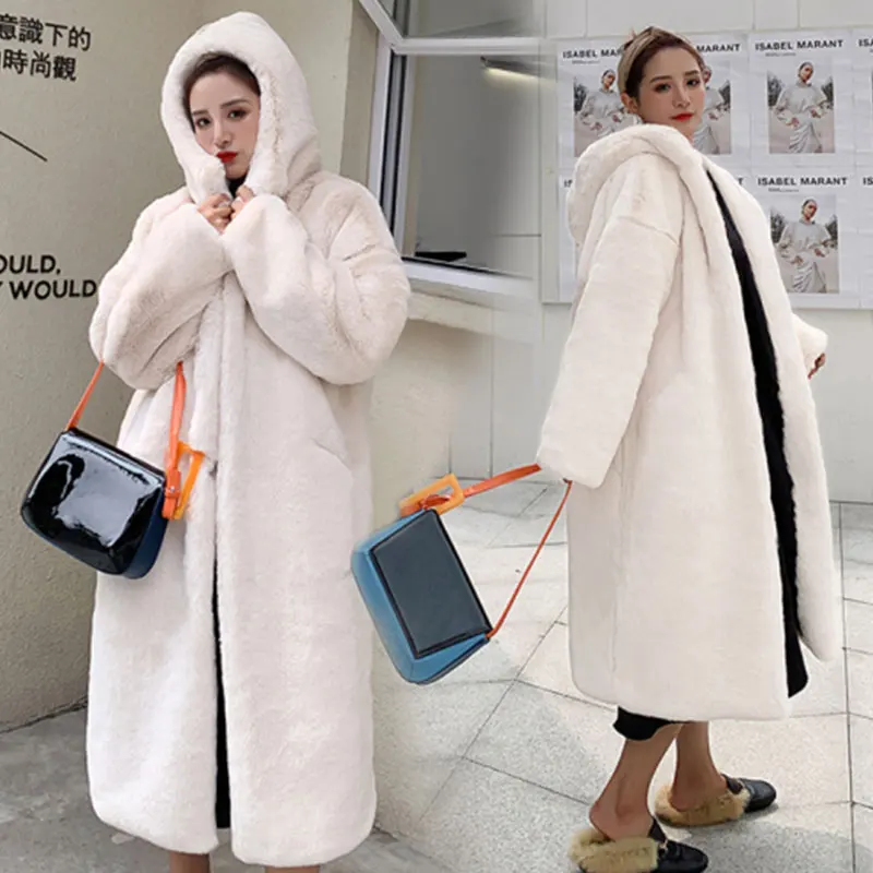apricot Прошитой подошве; теплые зимние плюшевые тапочки с мехом пальто Для женщин, модная зимняя куртка с капюшоном и свободные пальто с искусственным мехом Для женщин теплая плотная длинная куртка C мехом женские kamizelka futerko 30 - Цвет: apricot