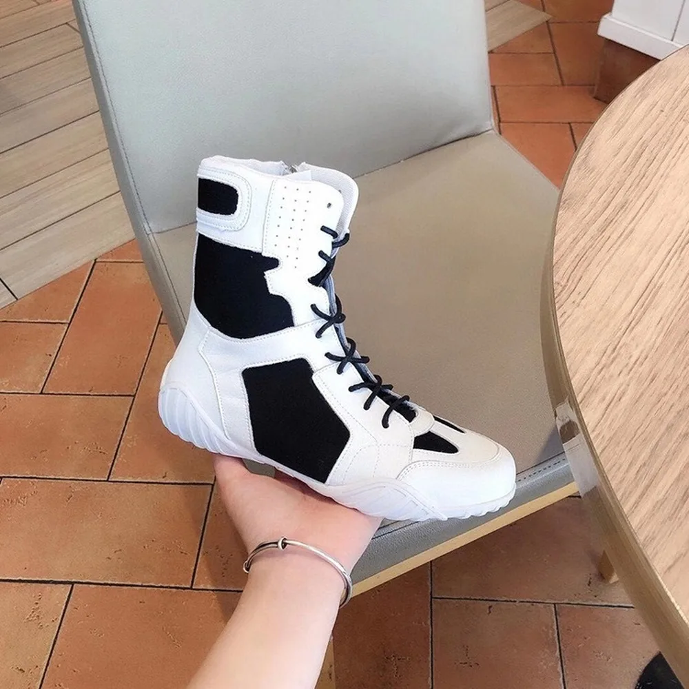 Женские кроссовки на шнуровке OLOMLB черные белые с круглым носком плоской подошве