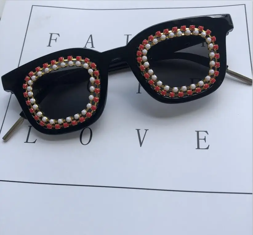 Круглые Женские солнцезащитные очки ручной работы с радужными бусинами черные