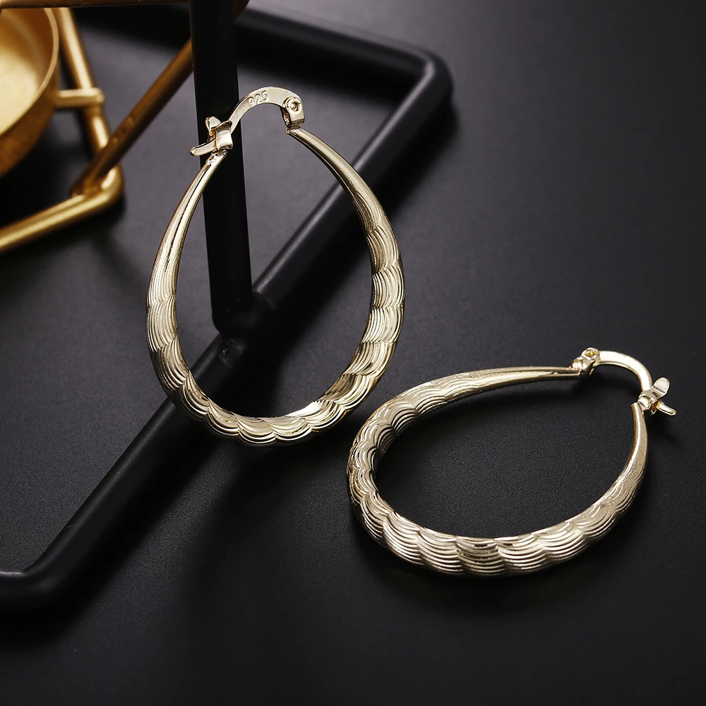 

Gold Plated Earrings 39mm U Shape Circle Screw Thread Hoop Earrings Women Party Gift Fashion Wedding Engagement Charm Jewelry