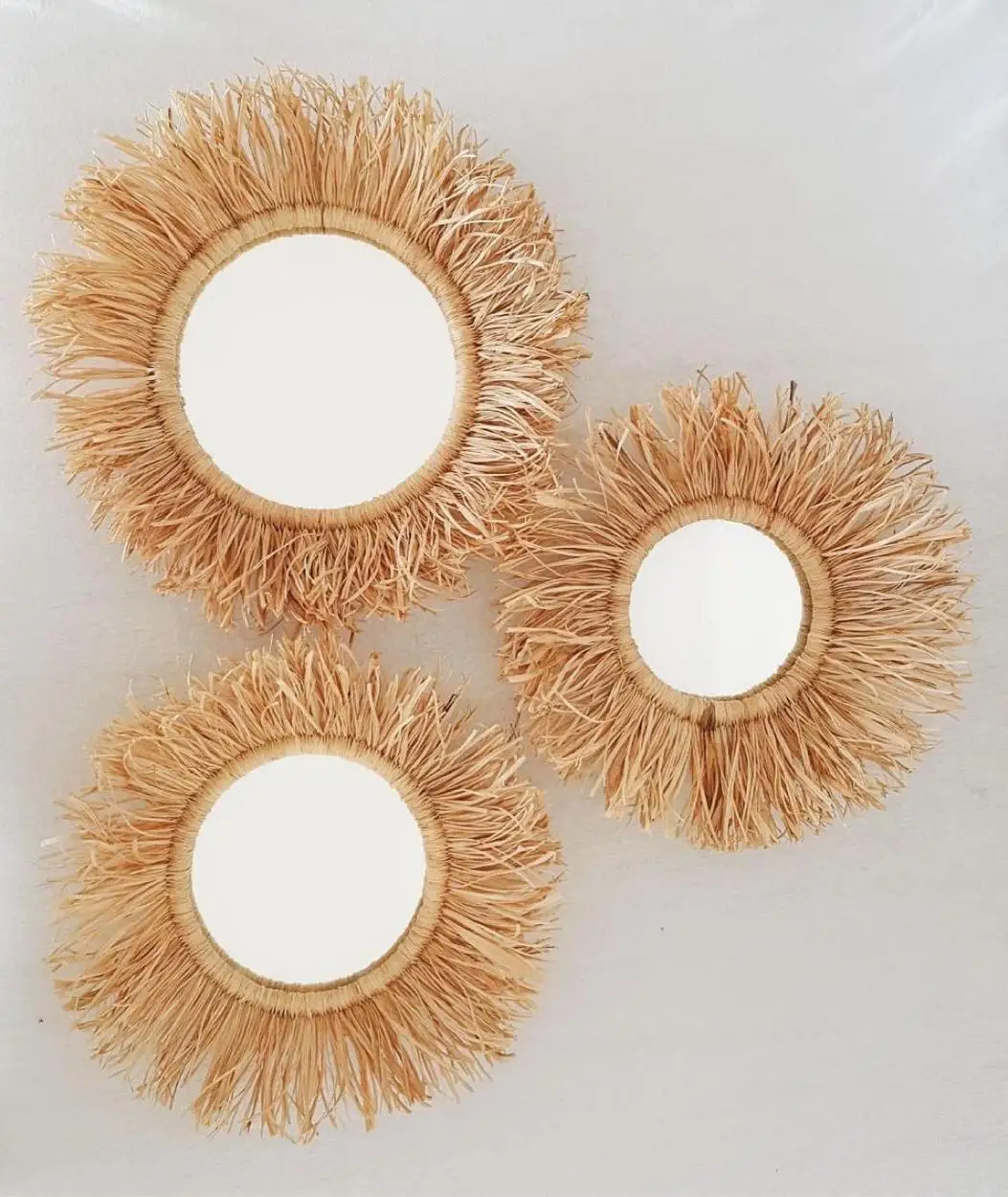 

3 Pieces Wicker Round Makeup Mirror Innovative Art Decoration Dressing Bathroom Wall Hanging Mirrors Crafts Handmade dekorative