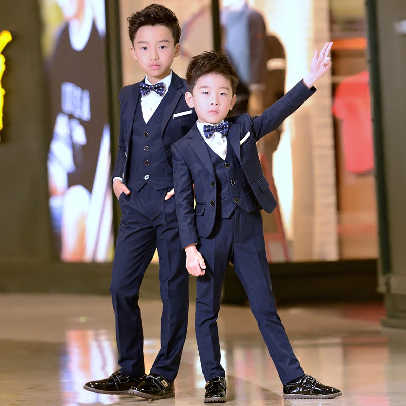2020 Gentleman Kids Jacket Vest Pants Bowtie ceremony Costumes Flowers Boys Formal Suit Wedding campus student Dress |