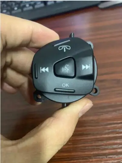 volume blue light QDAEROHIVE Car Switch Cruise Speed Control System steering wheel button For Ford Fiesta 2013- Ecosport - Color: volume blue light