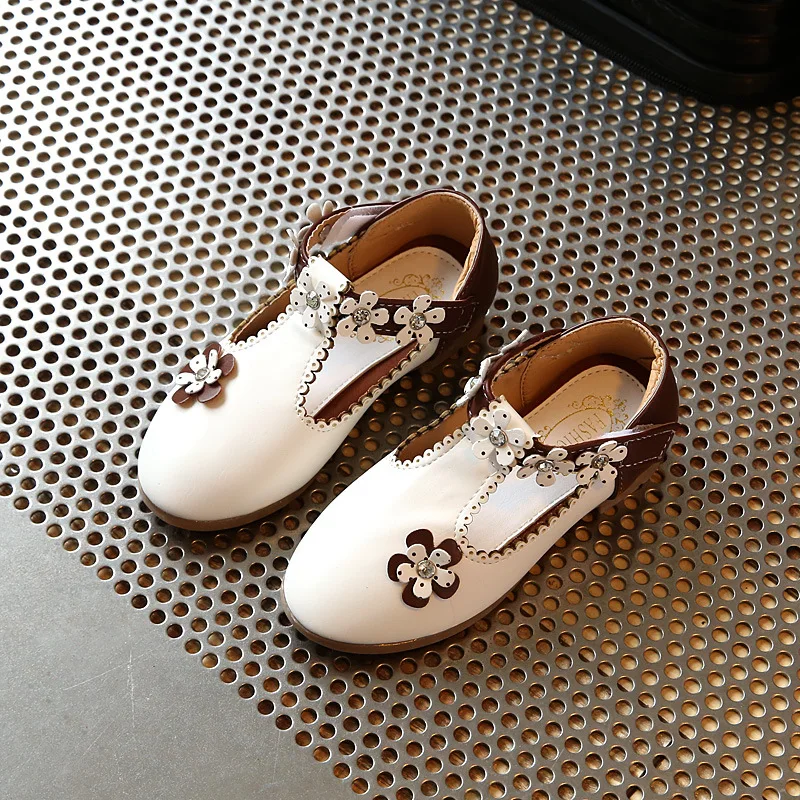 

Spring Girls Shoes Princess Hook & Loop Flats Chic Shoes Flowers With Rhinestone Casual Sweet Cute Toddler Baby Leather Shoes