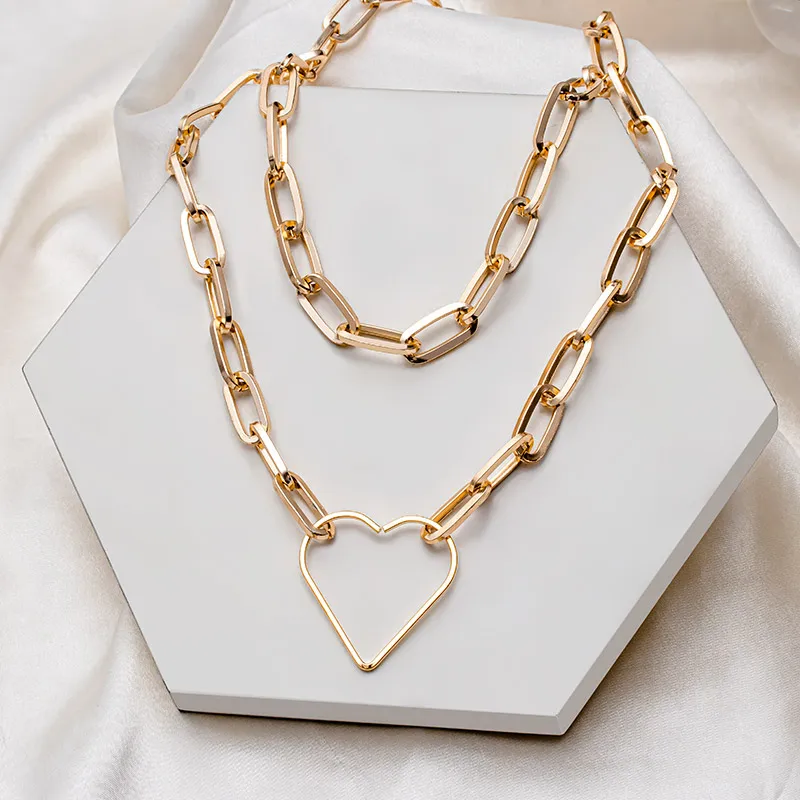 

Punk Layered Chain Necklace Heart Pendant Necklace For Women Vintage Exaggerated Golden Goth Hoop Metal 2021 Clavicle Jewelry