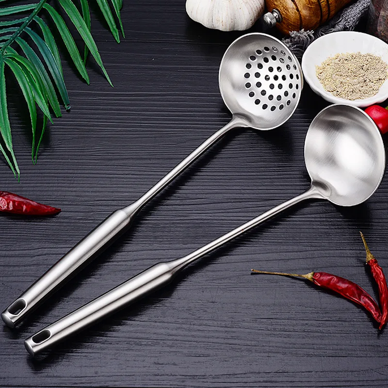 

2Pcs 304 Stainless Steel Soup Hot Pot Spoon Kitchen Large Leakages Household For Kitchen Restaurant Tableware