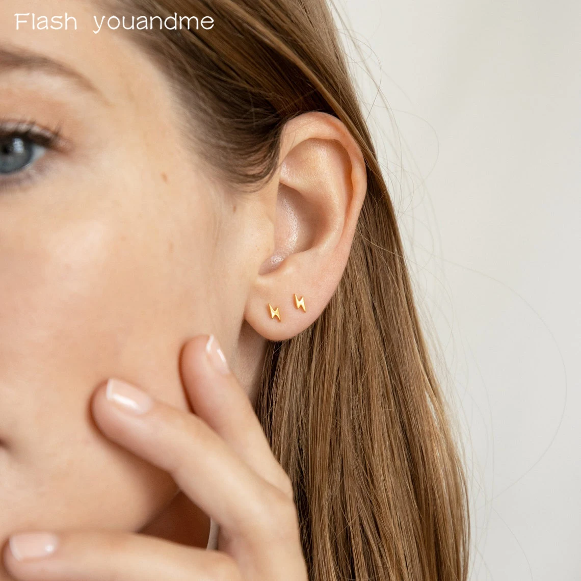 

Mini Lightning Stud Earrings 925 Sterling Silver Dainty Gold Earrings Minimalist Earrings Gift for Her Fashion Party Jewelry