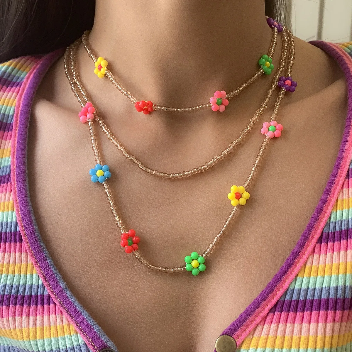 

Multilayer New Korea Lovely Daisy Flower Colorful Beaded Charm Statement Short Choker Necklace for Women Girls Beads Jewelry