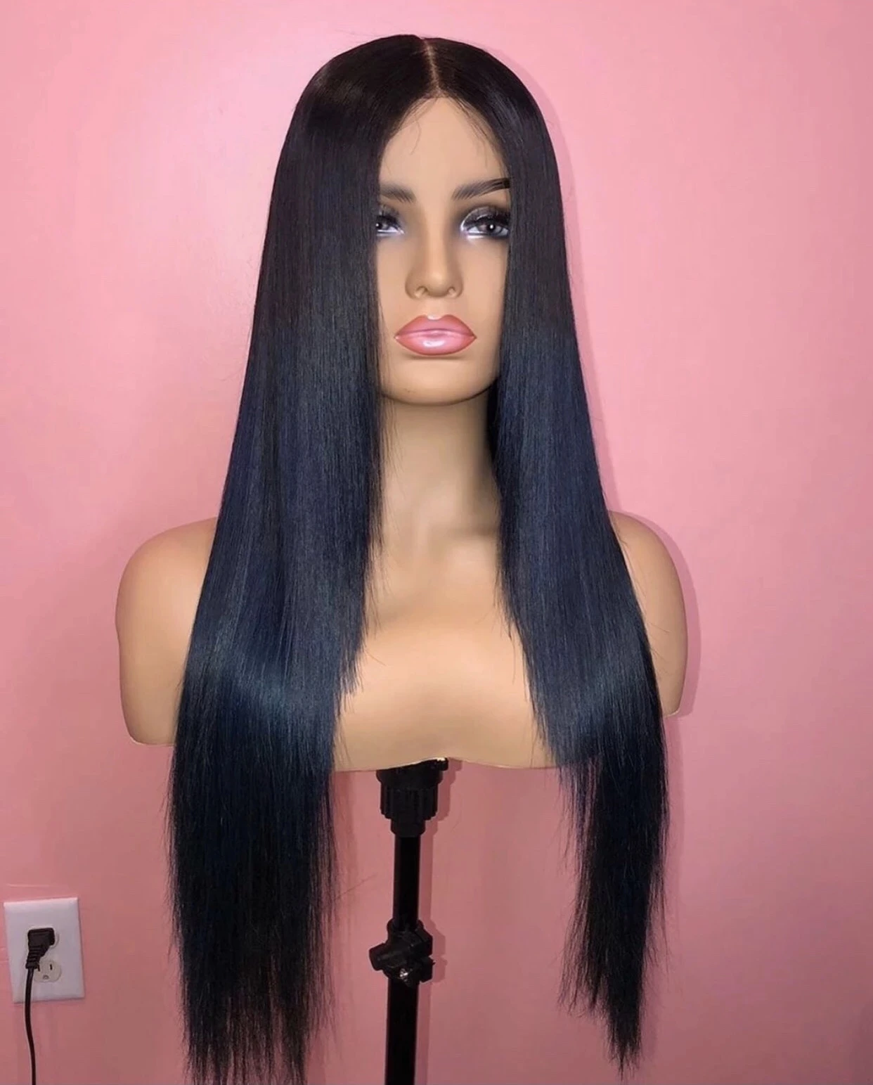 

Natural Black Smooth Silky Straight Hair Lace Front Wig For Black Women Middle Part Wigs Remy Fiber Hair T part Wigs 180%