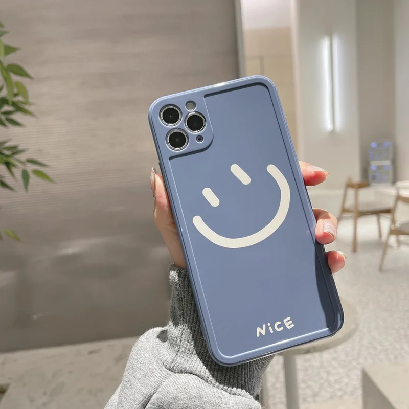 

Simple solid color big smile phone case for iPhone11 12Pro Max mini X XR XSMax 8 7PluS anti-drop protective back cover Favourite