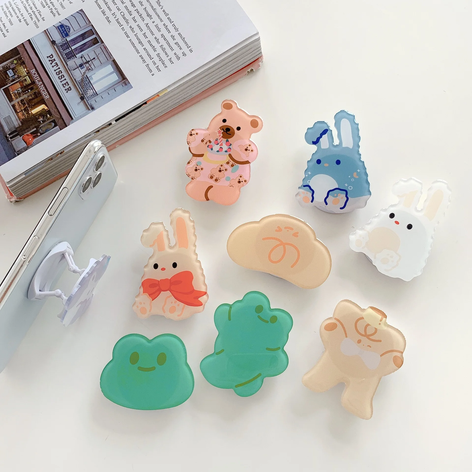 

New Cartoon shape smile expanding stand and grip phone holder phone grip love pattern phone stand socket for iphone Samsung