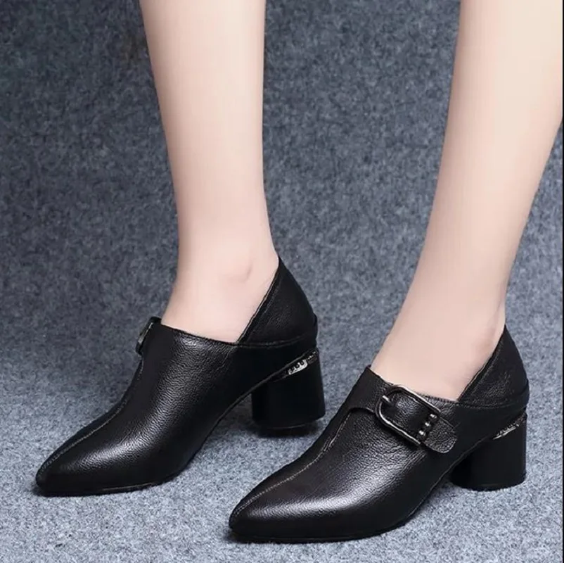 

Cresfimix Women Sweet Pointed Toe Autumn Black Pu Leather Square Heel Shoes Lady Classic Winter Shoes Sapatos Azuis C7067
