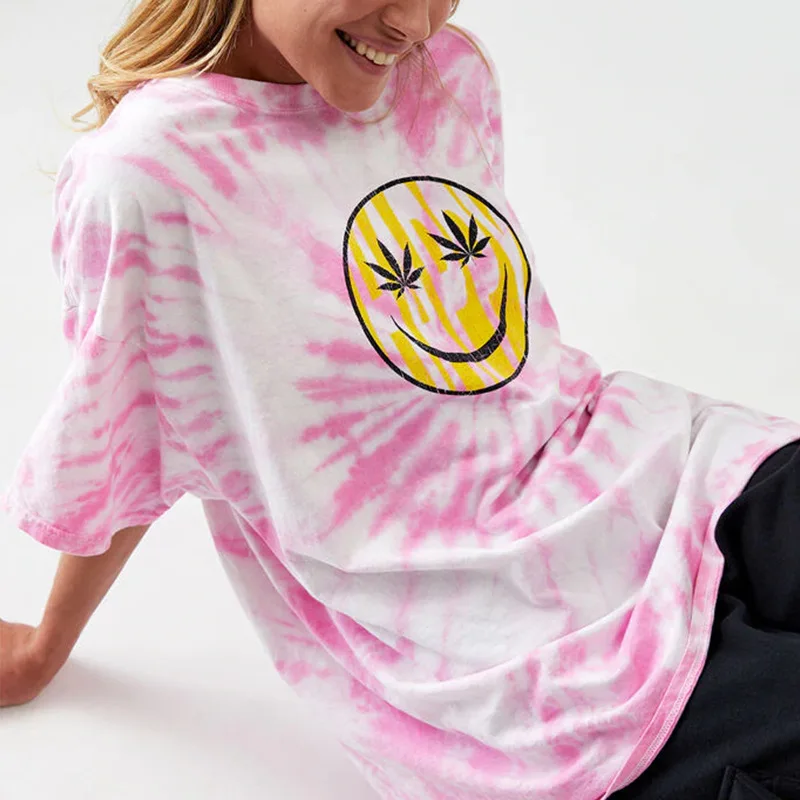 

Tie Dye Print Graphic Tee Vintage Streetwear O-neck Short Sleeve Casual T-shirt 2021 Summer Plus Size New Fashion Woman Tshirts