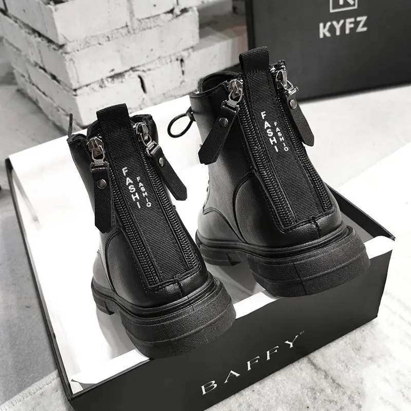 Женские ботинки модные женские осенне зимние на плоской подошве повседневные