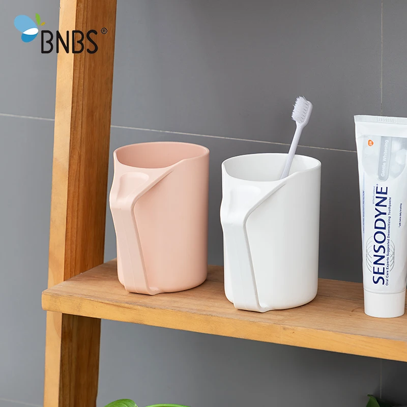 Простая пластиковая чашка для зубных щеток ванной и путешествий портативная
