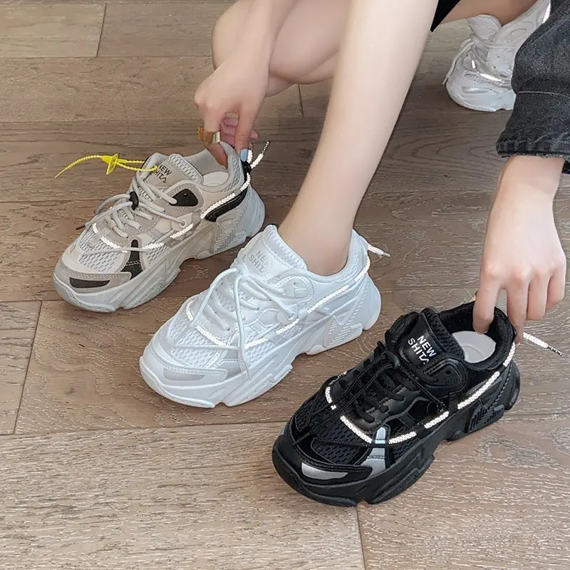 

New Sneakers Women Casual Vulcanized Shoes Female 2020 Fashion Lightweight Thick Bottom Breathable Platform Shoes Woman Black