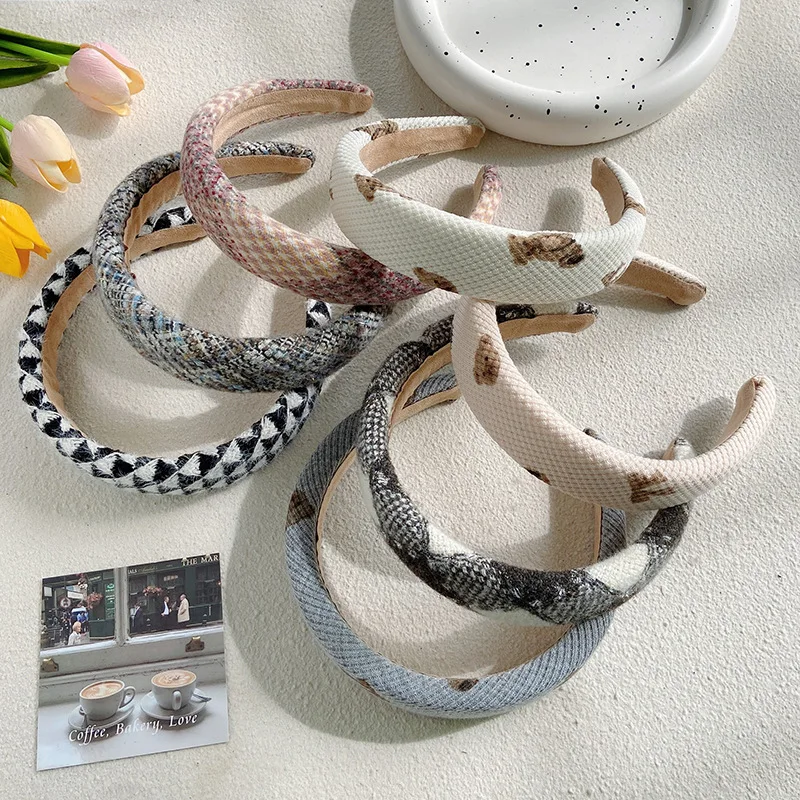 

Winter New Women Print Bear Plaid Plush Warm Hairbands Elegant Vintage Hair Decorate Headband Hair Hoop Fashion Hair Accessories