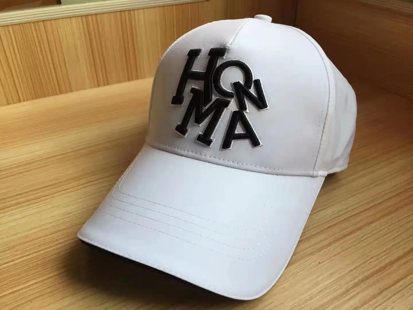 

Golf cap Men's sports hat
