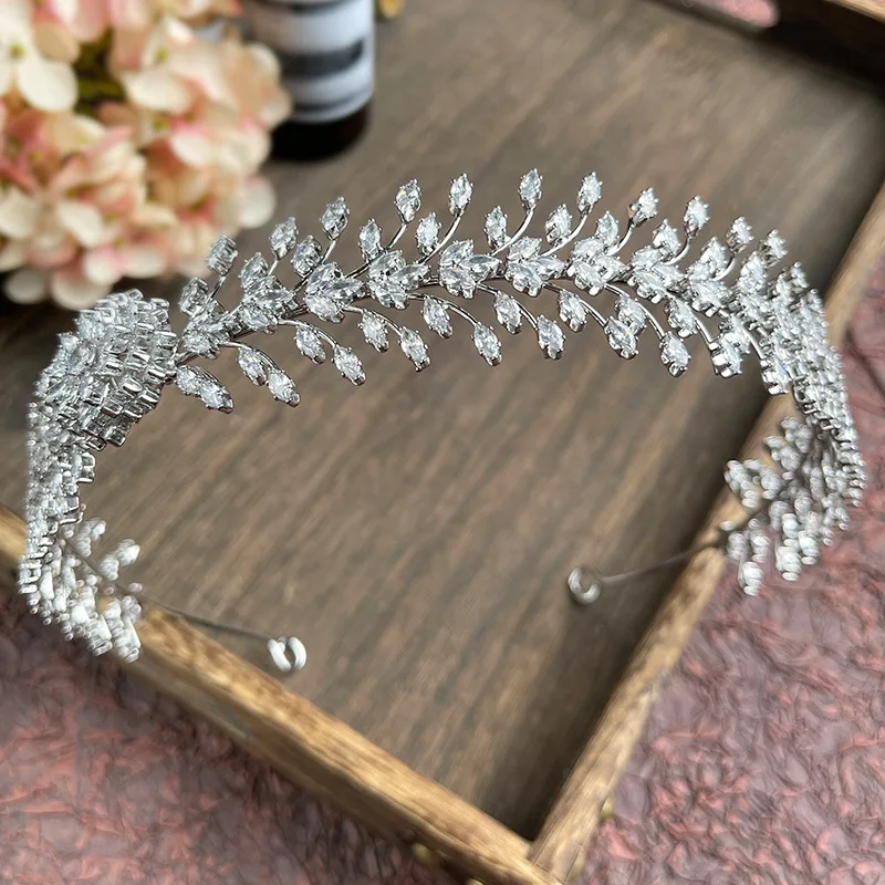 

Rhinestone Inlaid Flower Headband Alloy Soft Hair Loops Bangs Holder Hair Accessories for Women Girl Daily Wear & Gifts H9